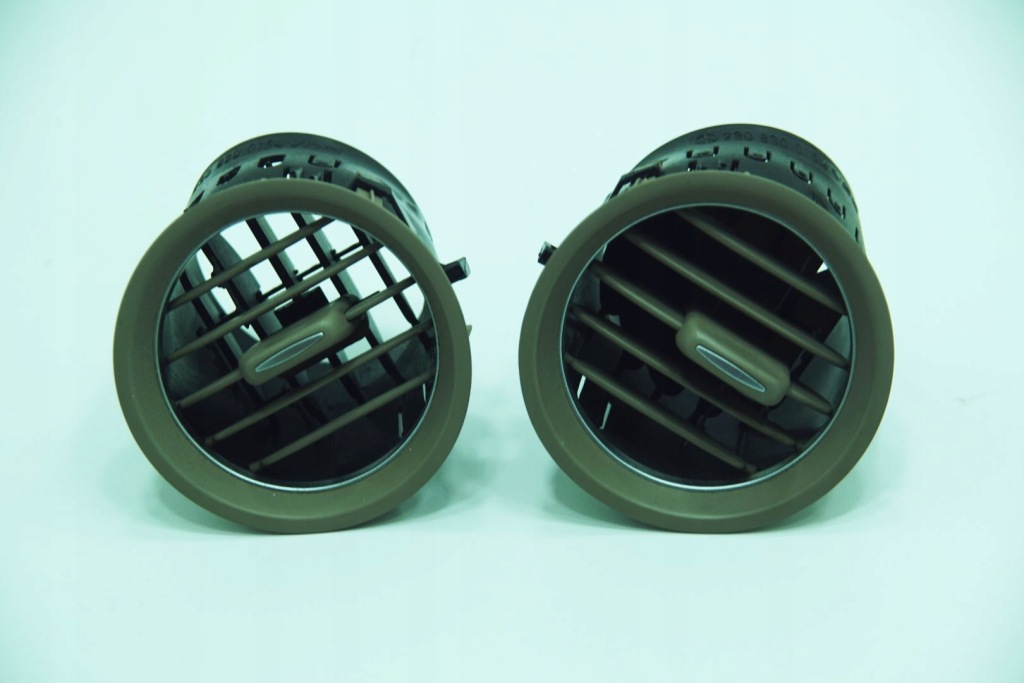 Решітка обдув середня l/p бежева комплект  mercedes sl r230 Оригінал