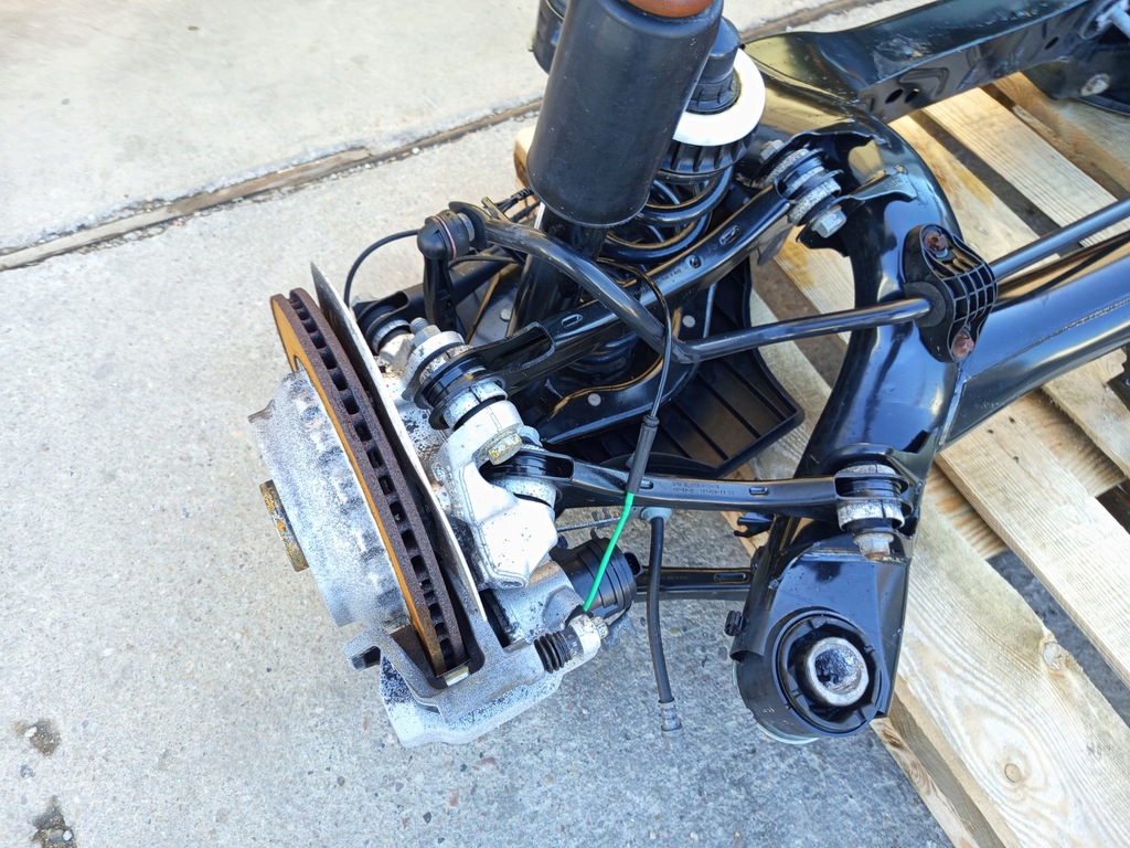 фото №14, Bmw оригинальный номер 8831025 3' g20 4' g22 балка подрамник подрамник подвеска задние задняя