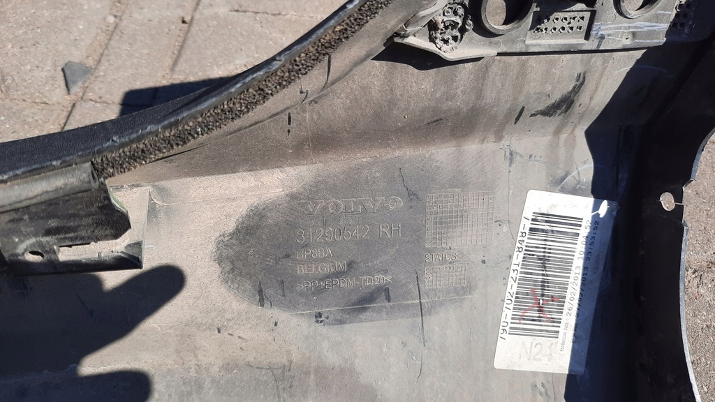 фото №13, Молдинг порог правая 31290542 volvo v40 ii cc