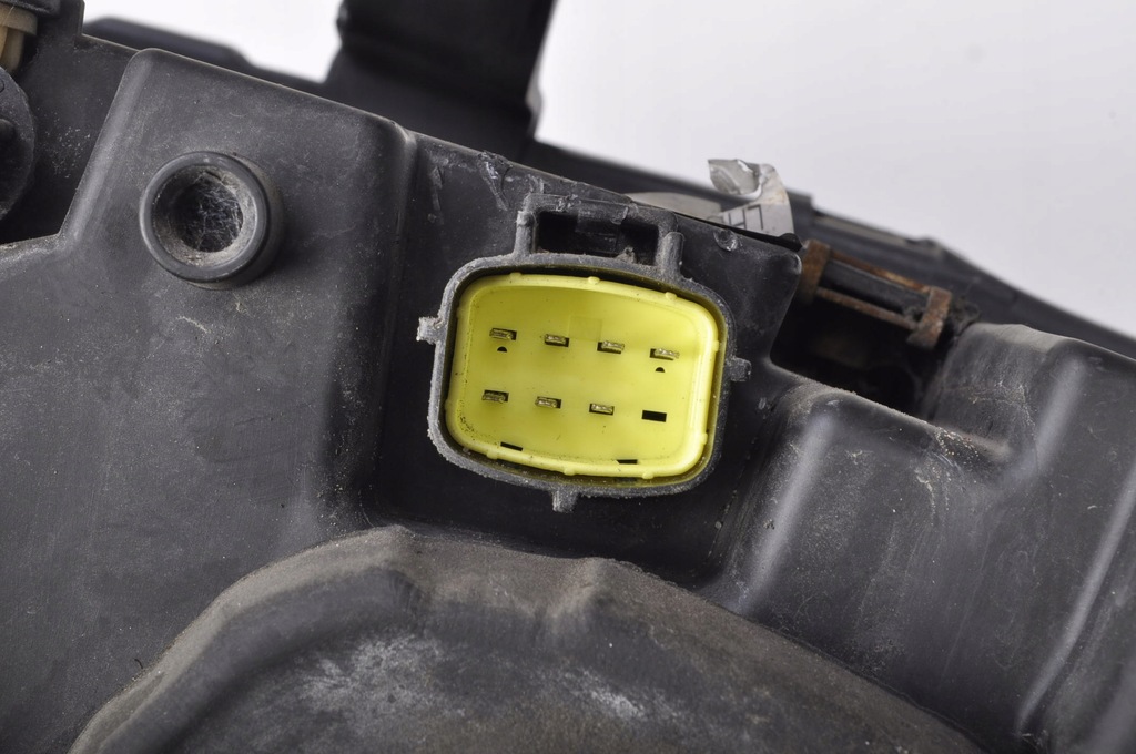 фото №7, Chrysler voyager iv lift лампа правая передняя eu