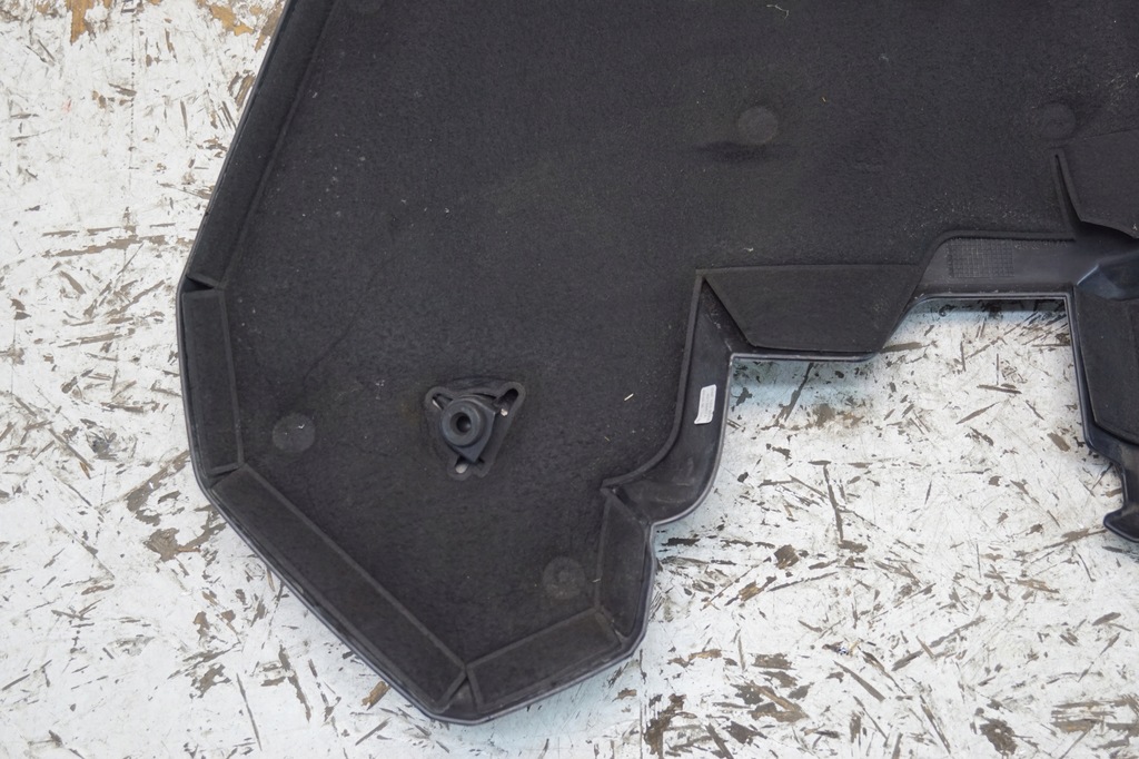 фото №8, Защита двигателя верхний audi a4 b9 1.4 tfsi 04e103925e