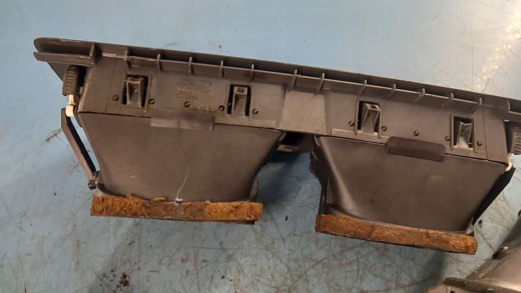 фото №5, Решётки обдув volvo s60 02r sedan 2.4d5 00-04r