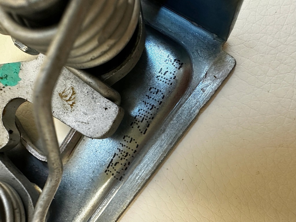 фото №4, Mini r56 r57 замок капот 2753419