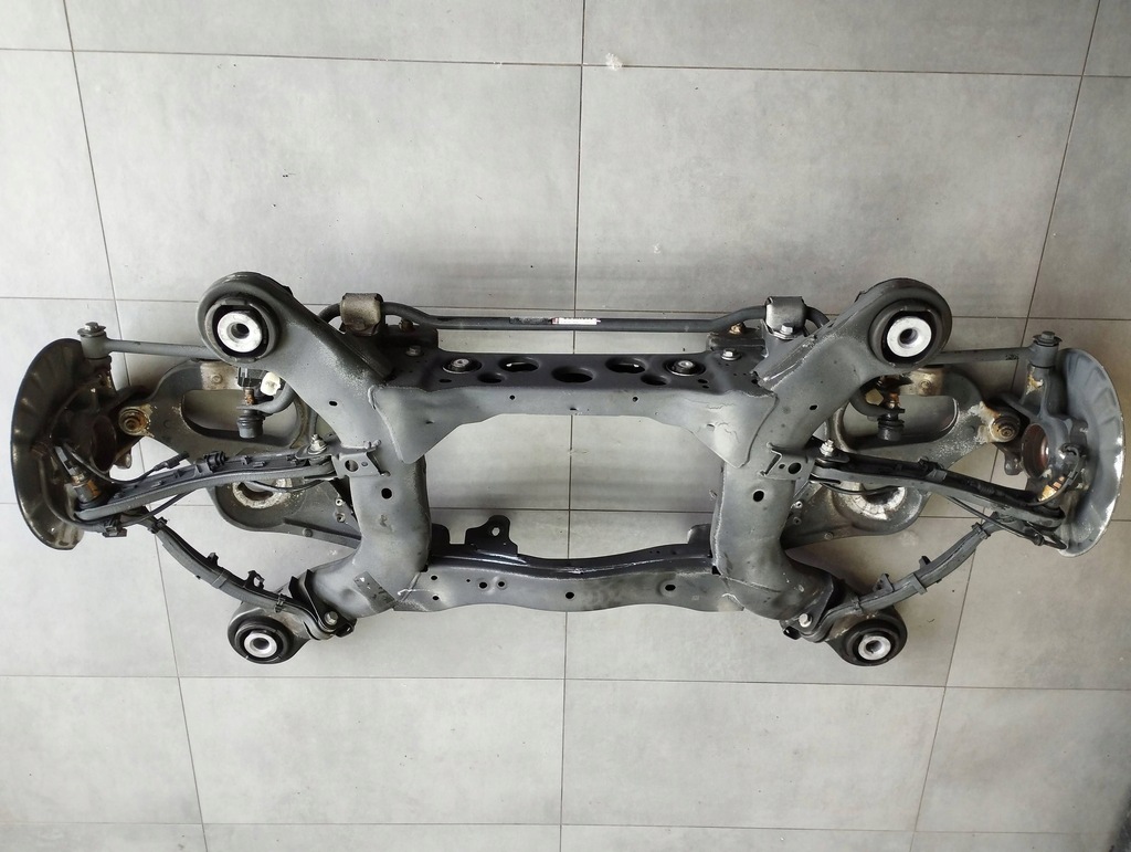 фото №1, Mercedes-benz gle w166 oś підвіска балка задня a1663260165