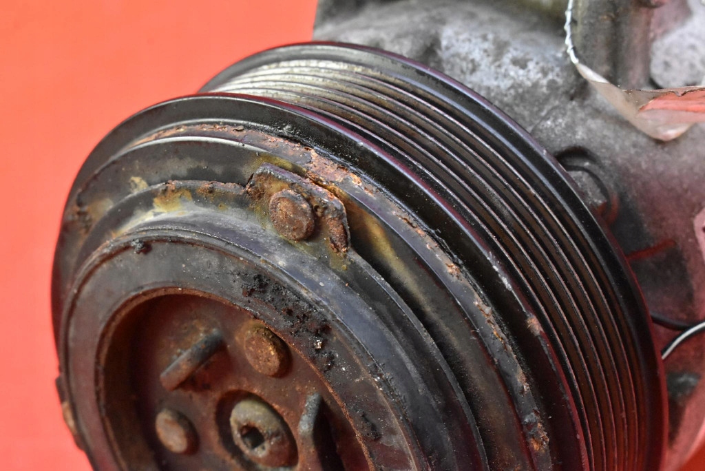 Компрессор насос кондиционера 13335254 opel astra 4 iv j 1.6 twinport 115 km Цена