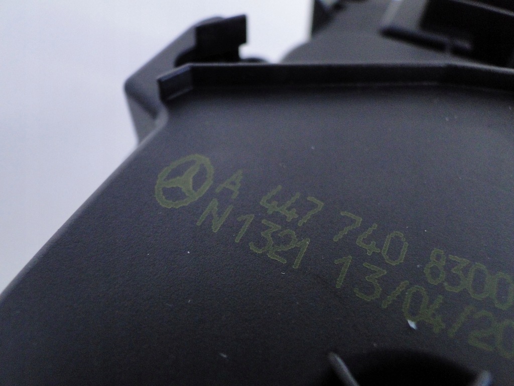 фото №8, Mercedes vito w447 447 замок дверь задних dwuskrzydłowych с задний