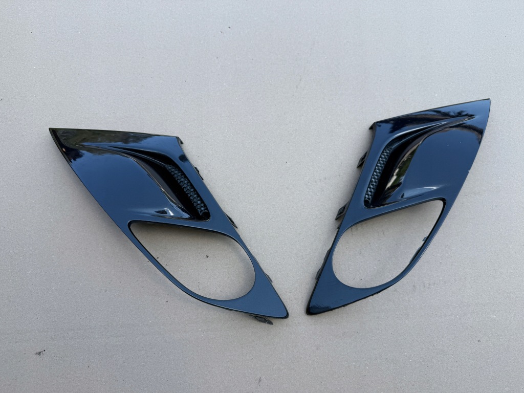 фото №6, Решётка правая противотуманной фары бампера перед opel zafira c iii 20802920