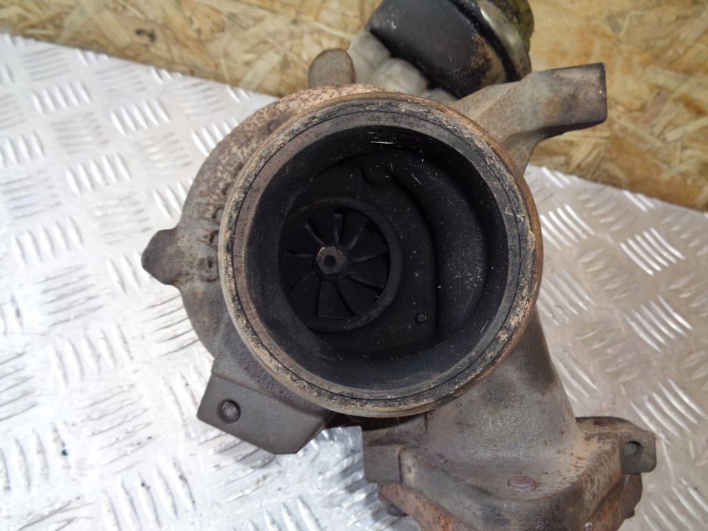 фото №8, Турбонагнетатель turbo mercedes c w203 2.2 cdi 00-