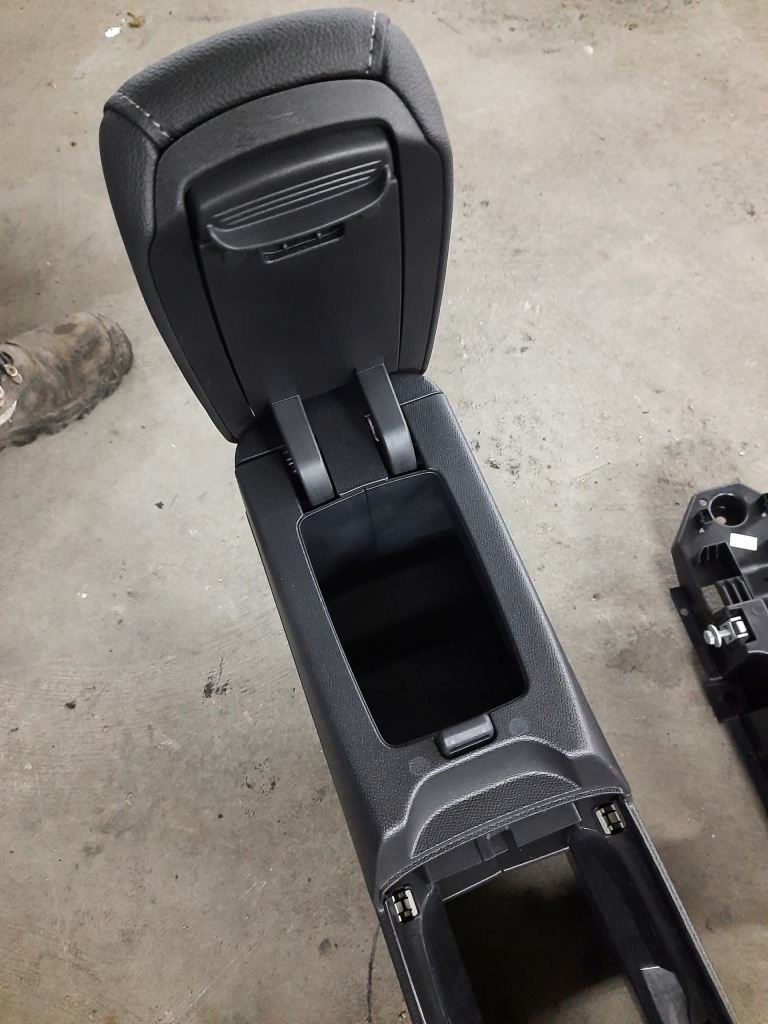 фото №5, Opel mokka b ii тунель підлокітник роз'єм usb kpl.