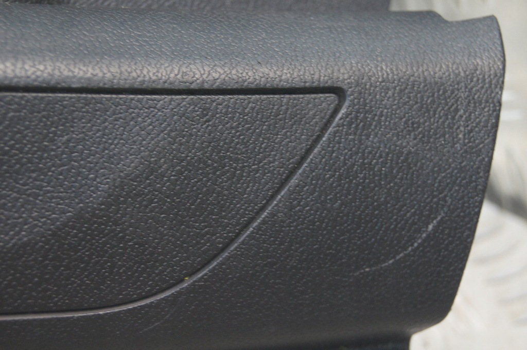 фото №9, Maserati levante защита поперечина задняя порог багажника