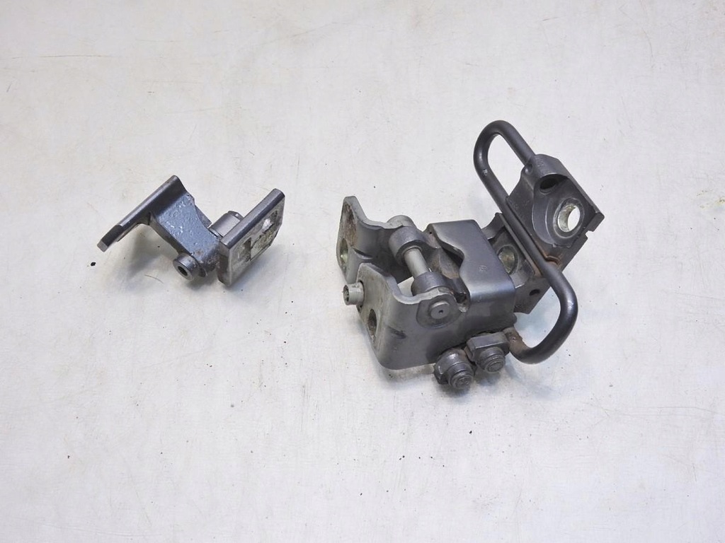 фото №8, Петли дверь правый задняя la7t vw golf v plus