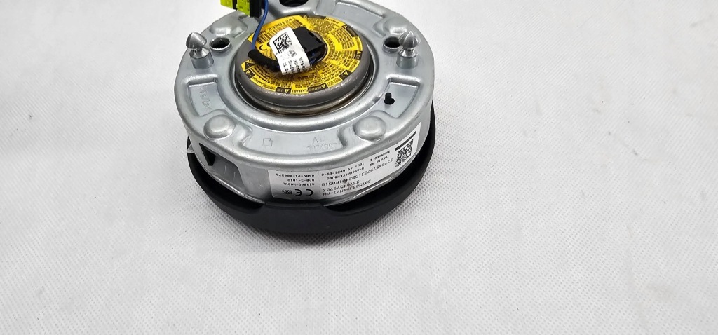 Bmw 1 f20 f21 3 f30 f31 f33 подушка безопасности водителя подушка воздушная 33784579703 в Украине