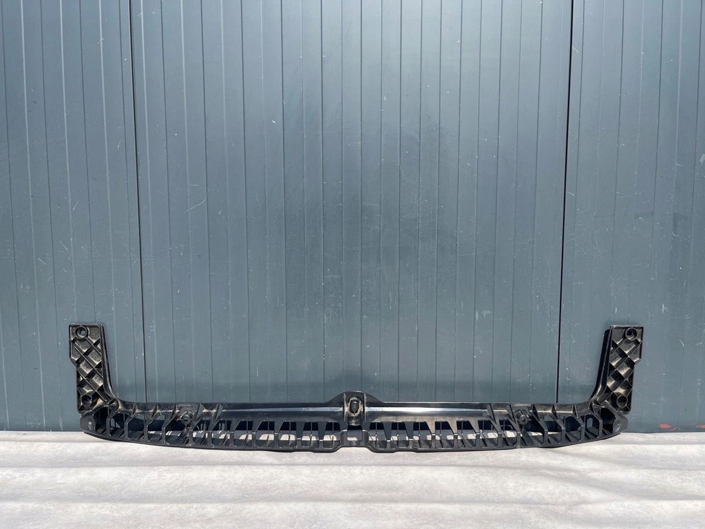 фото №1, Кронштейн бампера задня bmw i3 lift