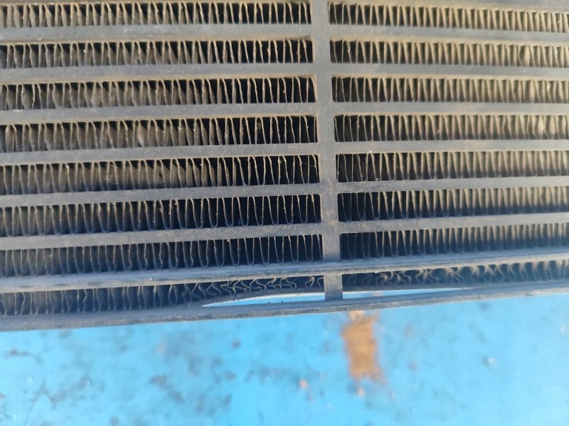 Интеркулер / радиатор воздуха наддувочный hg9z-8005-b ford fusion... Оригинал