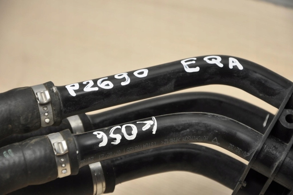 фото №6, Труба охлаждение mercedes-benz eqa h243 a2435004400 electric 140kw 2021