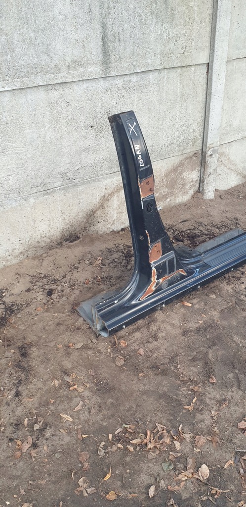 фото №2, Dacia logan четверть блок двигателя средний порог