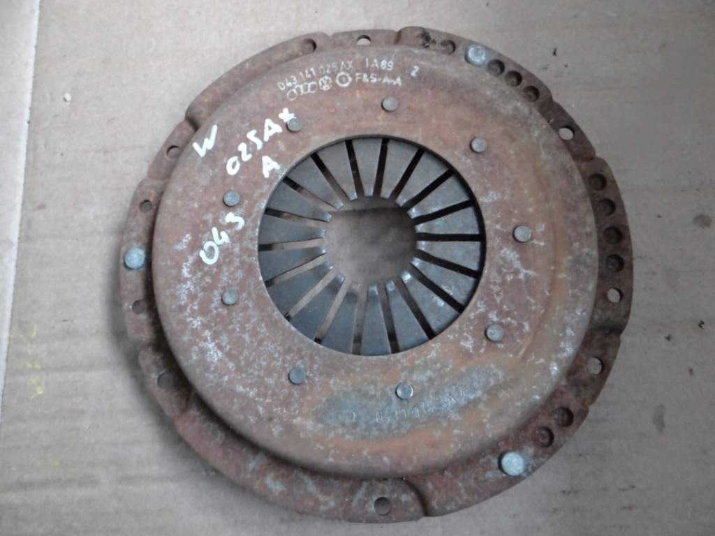 Прижим сцепления 043141025a vw typ 2 t2 Доставка