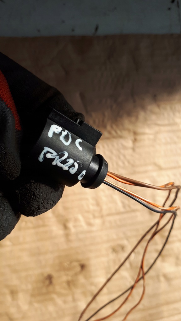 фото №5, S4 b8 lift a4 штекер колодка соединитель pdc перед 5n1973206