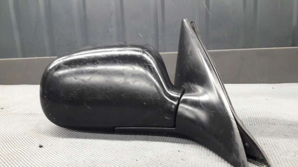фото №1, Зеркало правое toyota carina e механический 93r