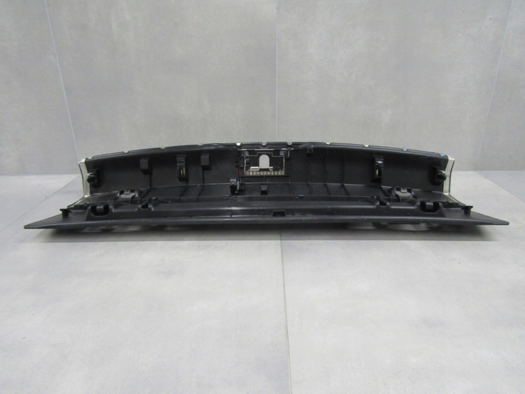 Накладка порог багажника audi q3 1 11-18 8u0864483 Цена