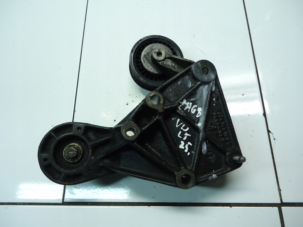 фото №1, Vw lt 2.5tdi кронштейн натяжитель 074145169c