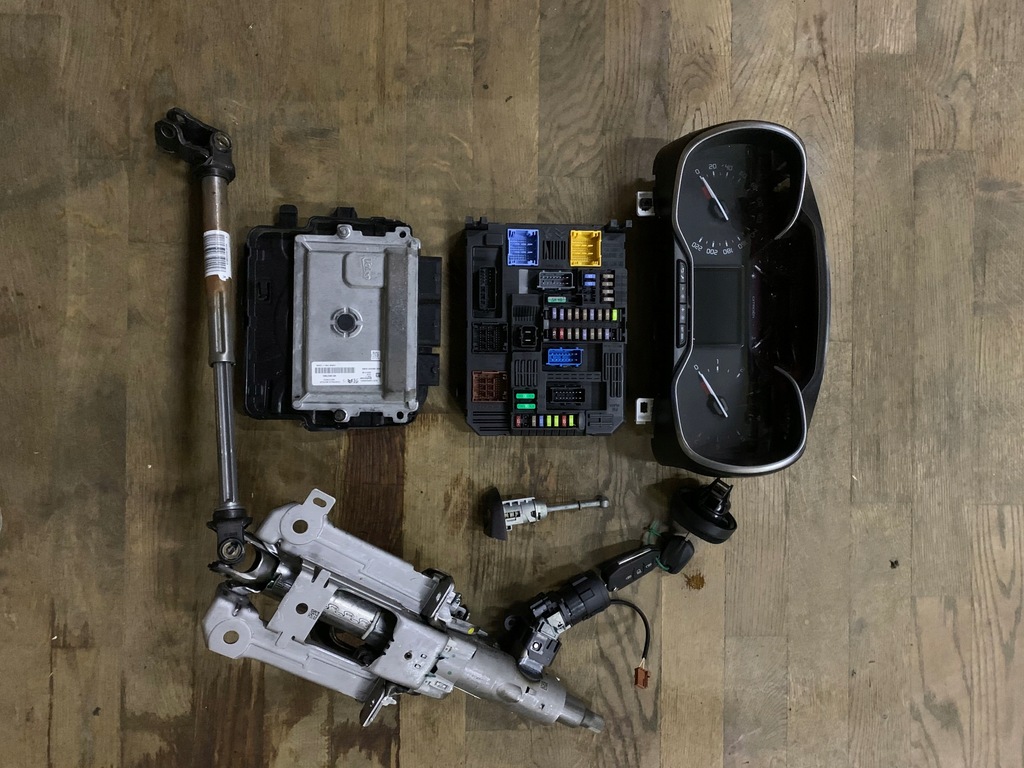 фото №1, Citroen c3 iii набір стартовий 1.2 thp бортовий комп'ютер