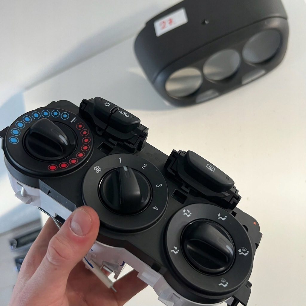 фото №8, Панель керування обдув кондиціонера рамка комплект opel corsa e 13493971