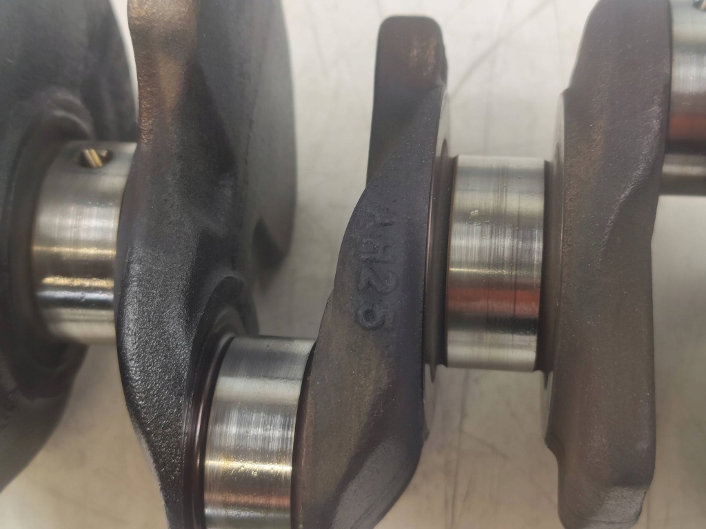 Wał колінчастий 1.6 thp turbo peugeot mini citroen bmw Недорого