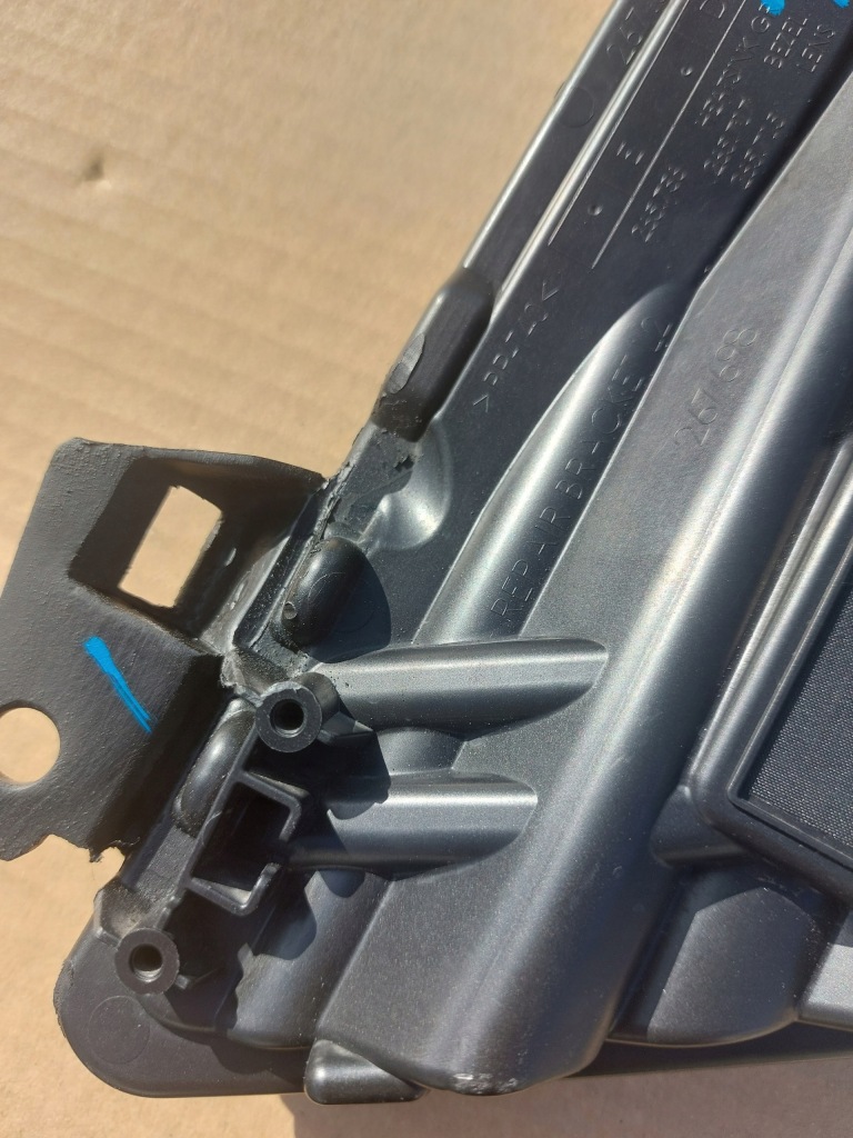 Peugeot 208 ii рестайлінг  23-лампа led бампера перед правий в Україні