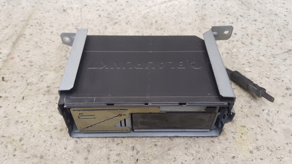 Купити Чейнджер cd alfa romeo 147 7607700018