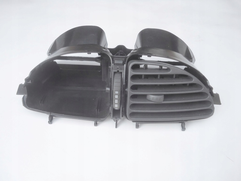 фото №1, Citroen c5 решётка обдув средняя