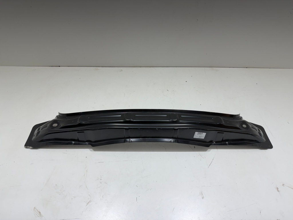 фото №1, Audi q4 e-tron pas задній стінка підсилювач