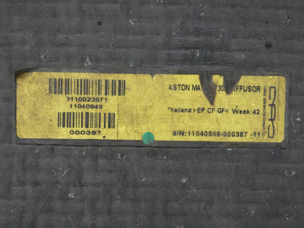 Диффузор бампера заднего aston martin dbs/ db-9/ virage карбон/ карбон Недорого