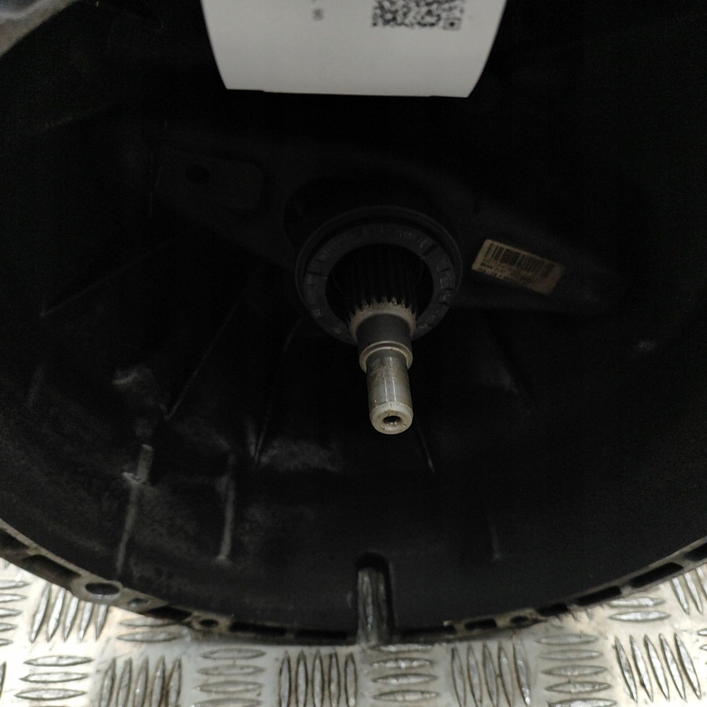 фото №7, Bmw 1 e81 e87 2008 механическая 6-ступенчатая коробка передач передач