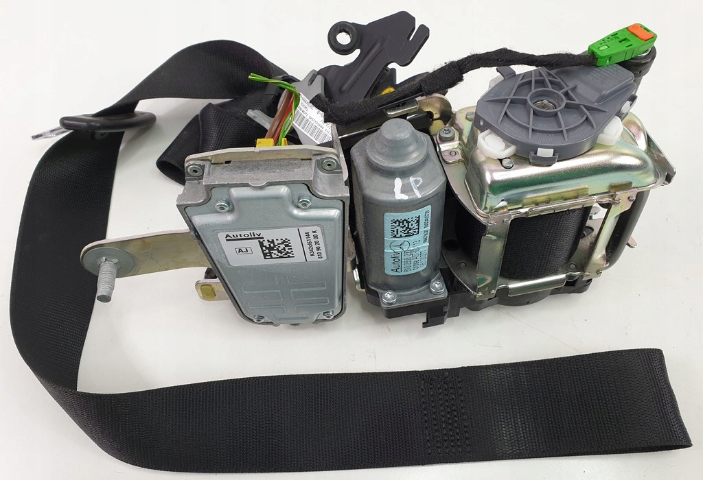 фото №1, Pas левый перед mercedes w207 оригинал pre-safe