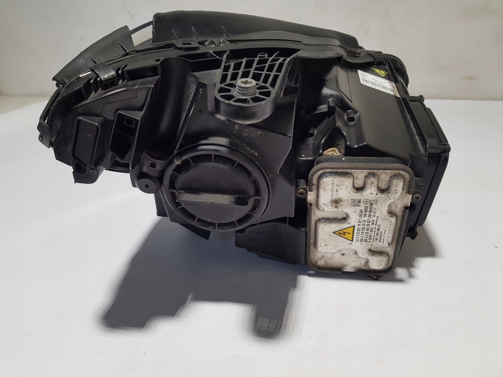 фото №7, Mercedes cls w218 c218 лампа led левый перед ксенон поворотный bixenon