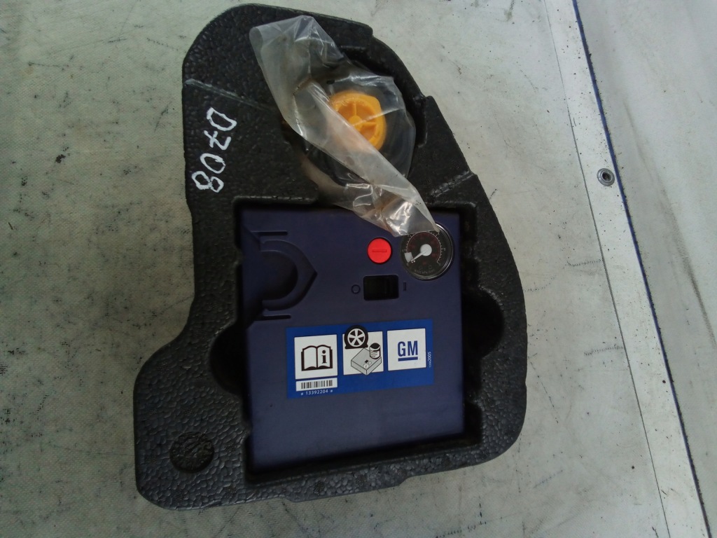 фото №1, D708 набір ремонтний колеса zafira c