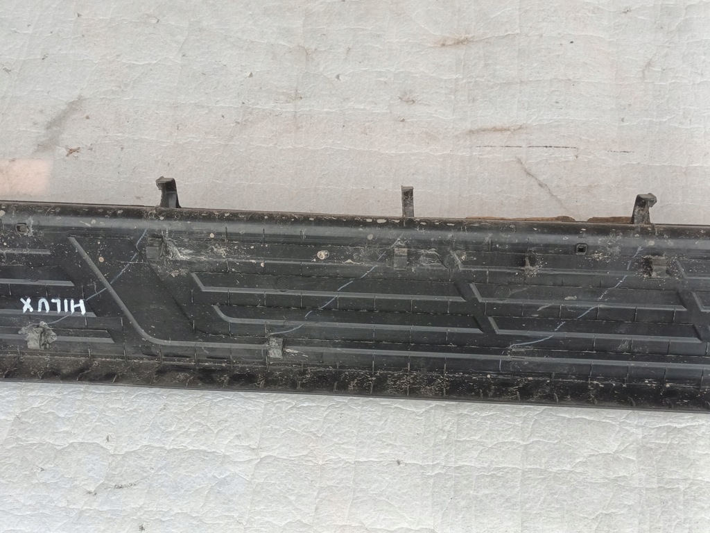 фото №10, Подножка порог правый toyota hilux viii