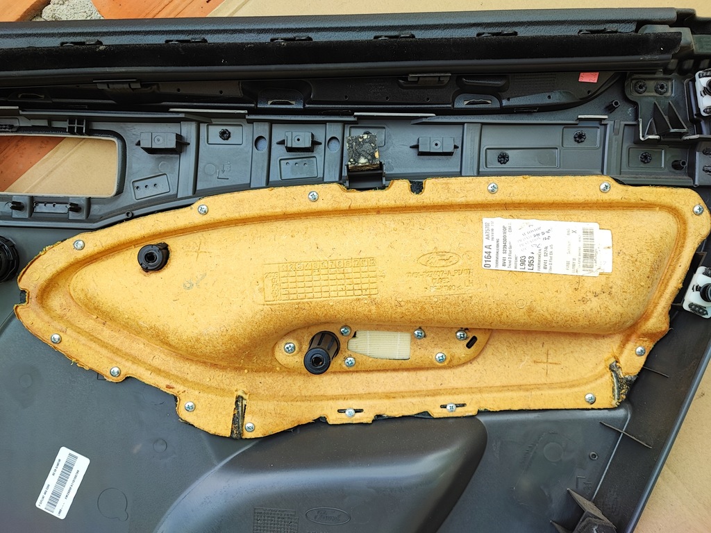 фото №8, Ford kuga mk1 individual обшивка дверь левый задняя