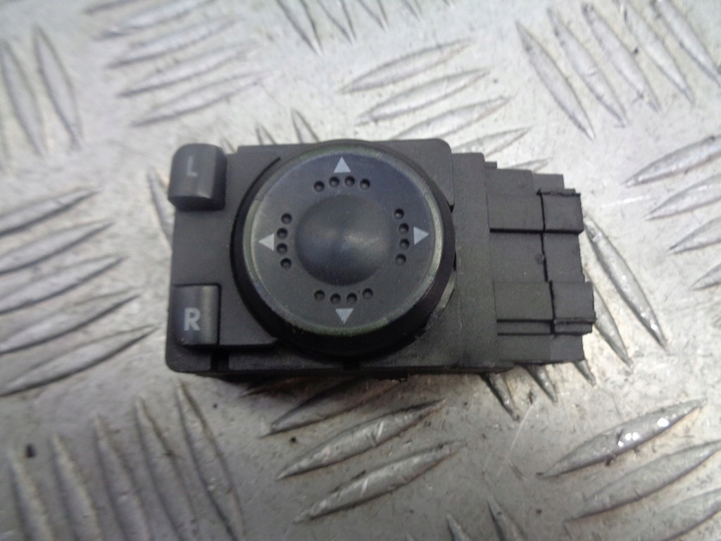 фото №1, Панель регулировки зеркал octavia i 1u1959565c