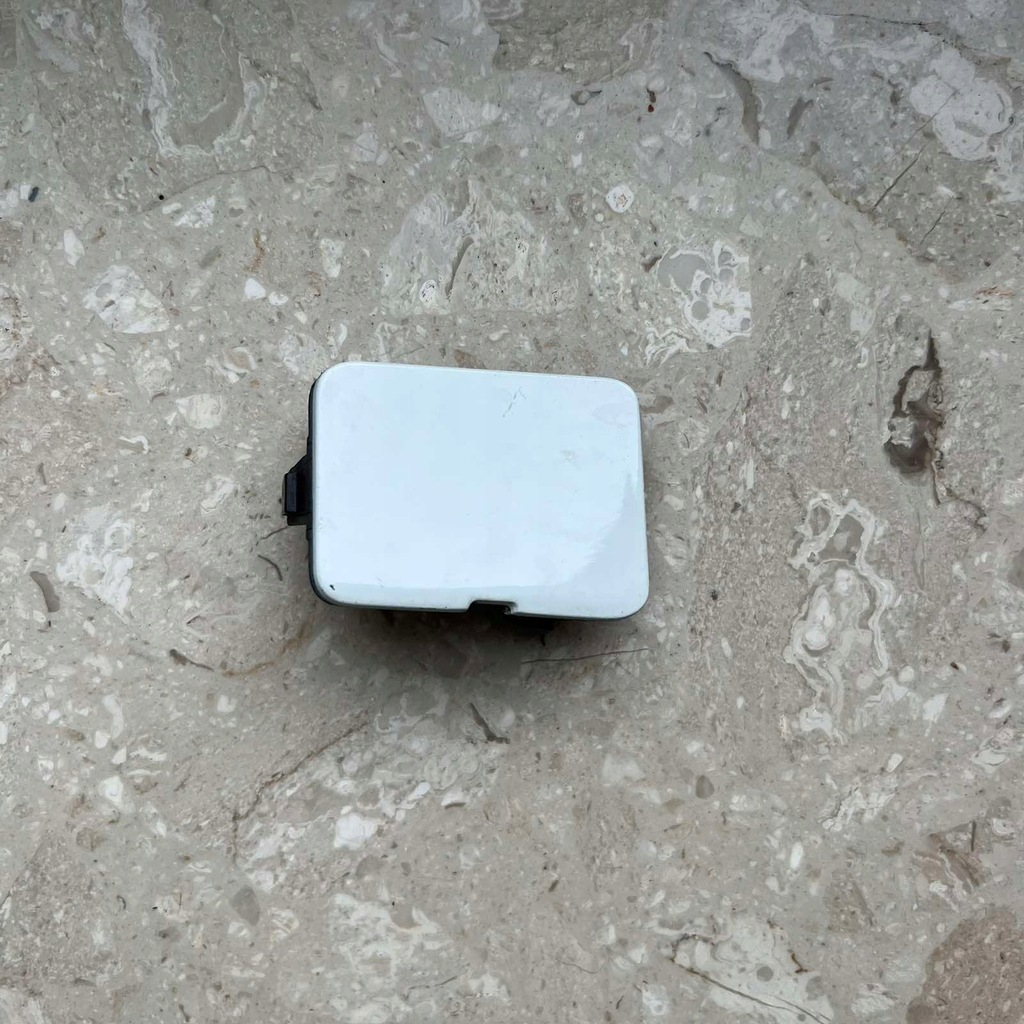 фото №1, Dacia sandero ii 17-20 заглушка фаркоп бампера перед 511802873r