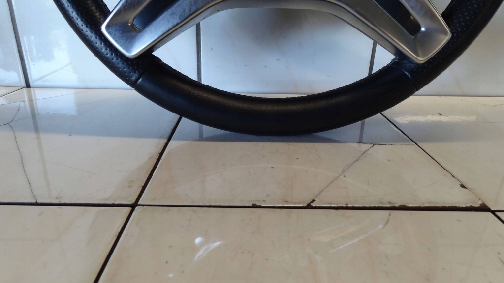 фото №2, Воздуховод mercedes w166 ml лепестки переключения ładna