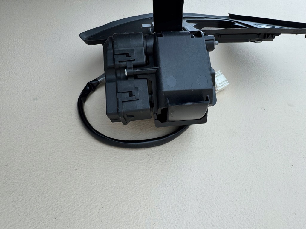 фото №8, Hyundai ioniq v 5 21r- роз'єм заряджання