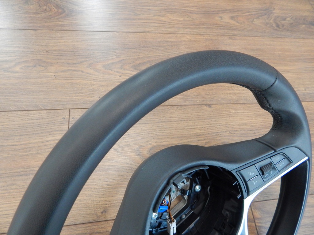 фото №8, Alfa romeo giulia stelvio - воздуховод кожа oryg