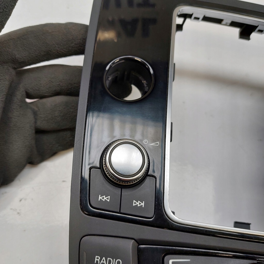 фото №6, Audi a7 панель керування радіо навігації рамка важіль перемикання передач 4g2919610b anglik