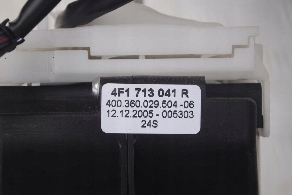 фото №7, Выборщик домкрат переключения передач автоматическая коробка передач 4f1713041r audi a6 c6