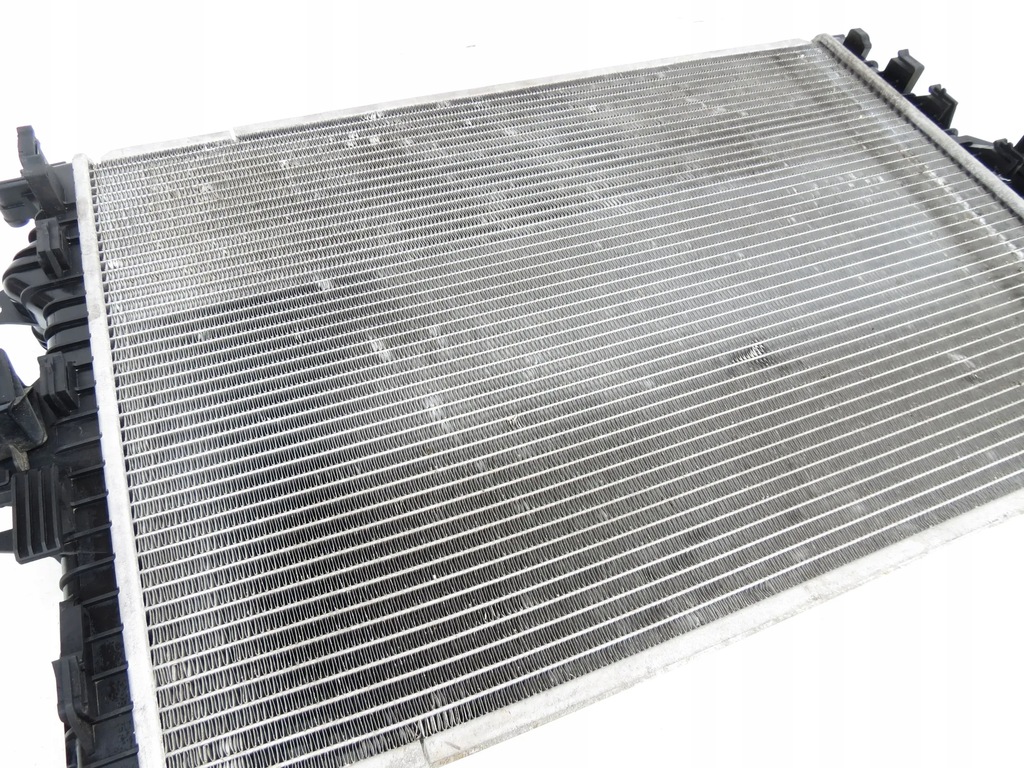 фото №16, Радиатор wody жидкость жидкость volvo s80 ii v70 iii xc60 ii 3.2 4.4 v8