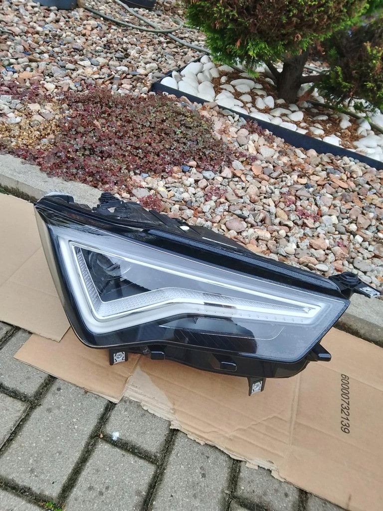 фото №1, Лампа передня sead ateca lift full led