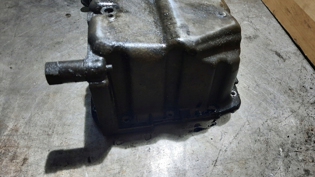 фото №7, Поддон масляная volvo v50 s40 ii 2.0 hdi