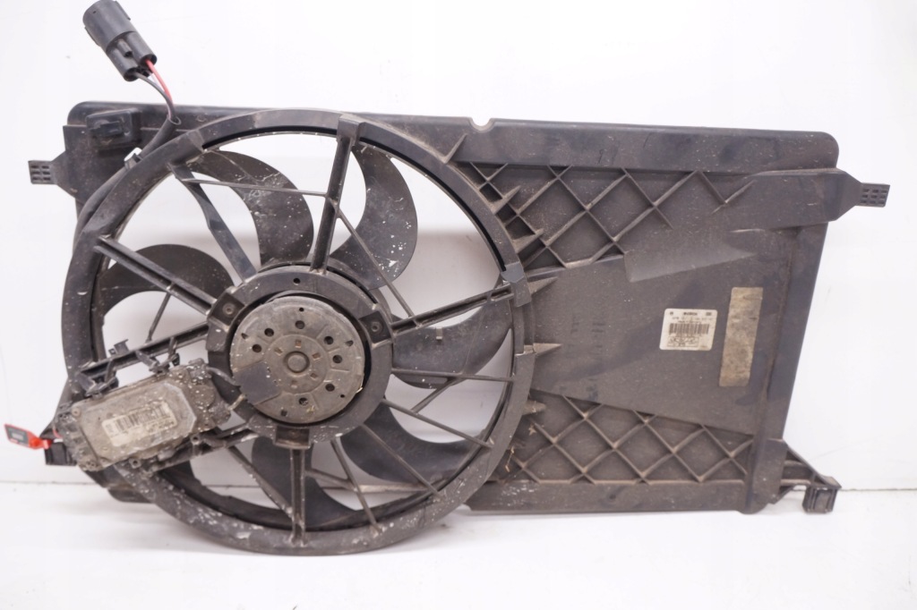 фото №1, Вентилятор радіатора volvo v50 i s40 ii c30 i c70 3m5h-8c607-rj 3135103 743